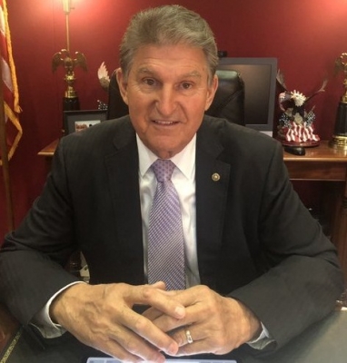  The Decisive Vote That Turned Democrat Joe Manchin From 'villain' To 'hero'-TeluguStop.com