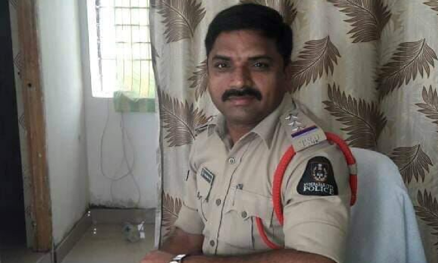  Ex-ci Nageswara Rao Of Mared Pally Released From Charlapally Jail-TeluguStop.com