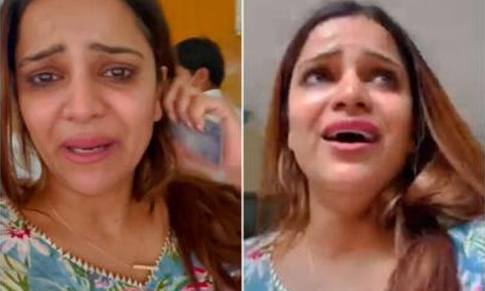  Ttd Respond Actress Archana Gautam Allegations Over Ticket Issue, Up Actress Arc-TeluguStop.com