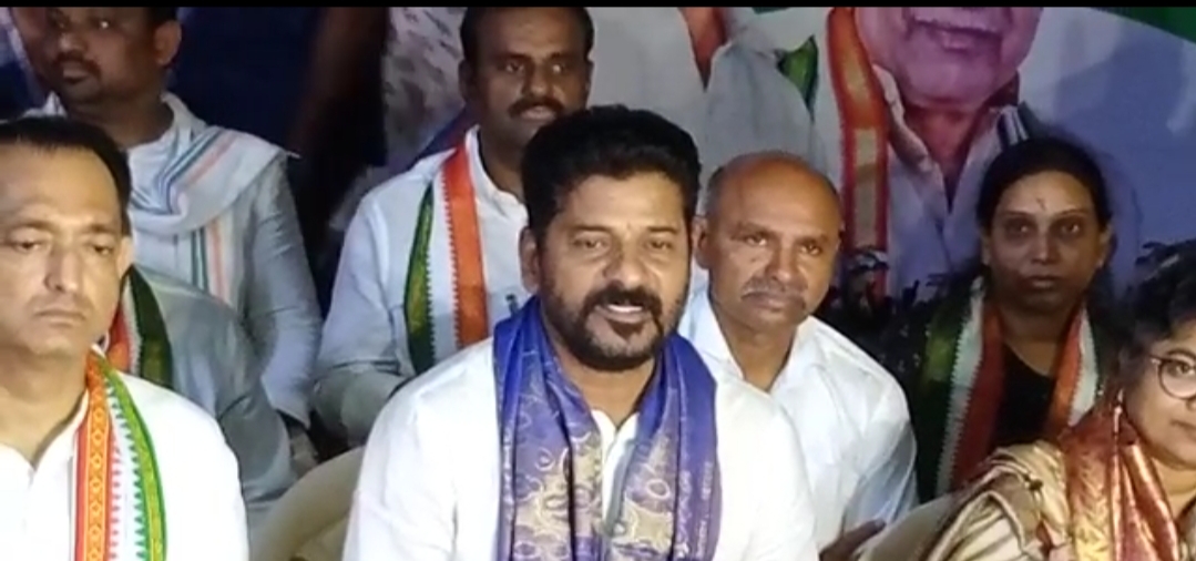 Bjp Should Be Hanged At India Gate: Revanth Reddy Bjp Should Be Hanged At India Gate: Revanth Reddy-TeluguStop.com