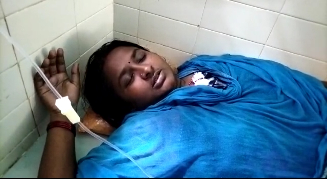  A Volunteer Attempted Suicide In Tadepalligudem After Being Harassed By The Admi-TeluguStop.com