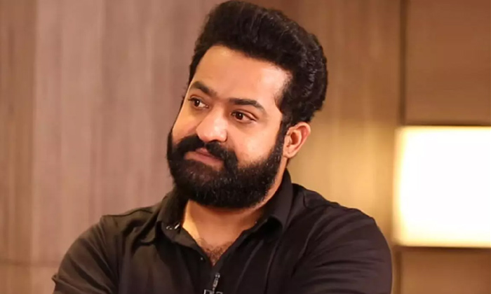 Young Tiger Junior Ntr First Love Details Here Goes Viral ,junior Ntr,lakshmi P Young Tiger Junior Ntr First Love Details Here Goes Viral ,junior Ntr,lakshmi P-TeluguStop.com