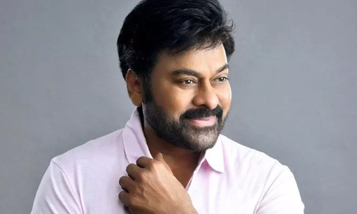  Megastar Chiranjeevi Reached Madhurapudi Airport,megastar Chiranjeevi,madhurapu-TeluguStop.com