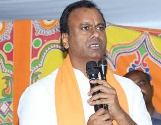  A Double Engine Government Should Come In Telangana-TeluguStop.com