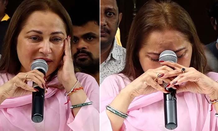  That Call Rings In My Ears Jayaprada Who Is Emotional On The Death Of Krishnamr-TeluguStop.com