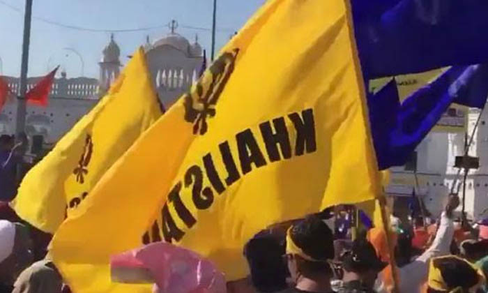  Anti-india Graffiti By Canadian Khalistani Extremists On Hindu Temple In Toronto-TeluguStop.com