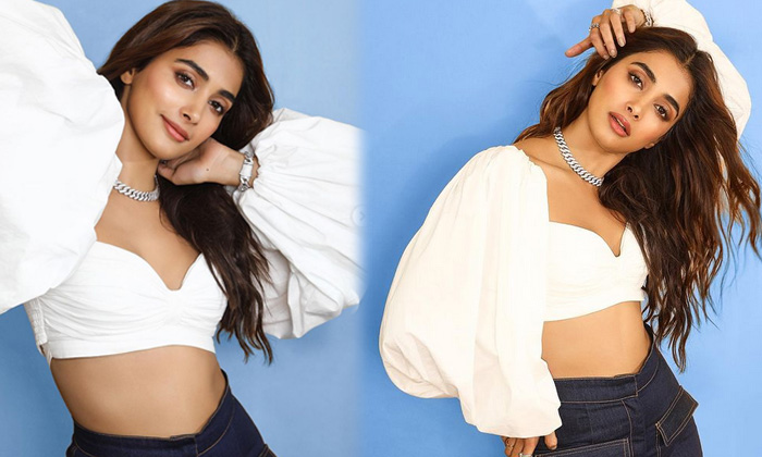 Watch This Stylish Pictures Of Actress Pooja Hegde  - @poojahegde Acharyaactress Poojahegde Actresspooja Pooja Hegde High Resolution Photo
