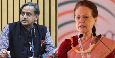  Ahead Of Cong Prez Election Notifications Tharoor Meets Sonia-TeluguStop.com