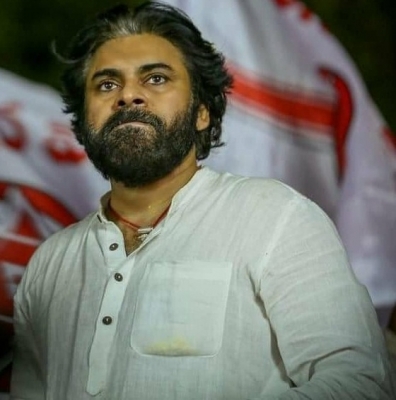  Andhra Minister Dares Pawan Kalyan To Contest Against Jagan-TeluguStop.com