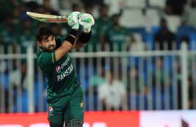  Asia Cup 2022: Pakistan Wicketkeeper-batter Rizwan To Undergo Follow-up Scan On-TeluguStop.com