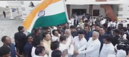  Congress Bharat Jodo Yatra Begins-TeluguStop.com