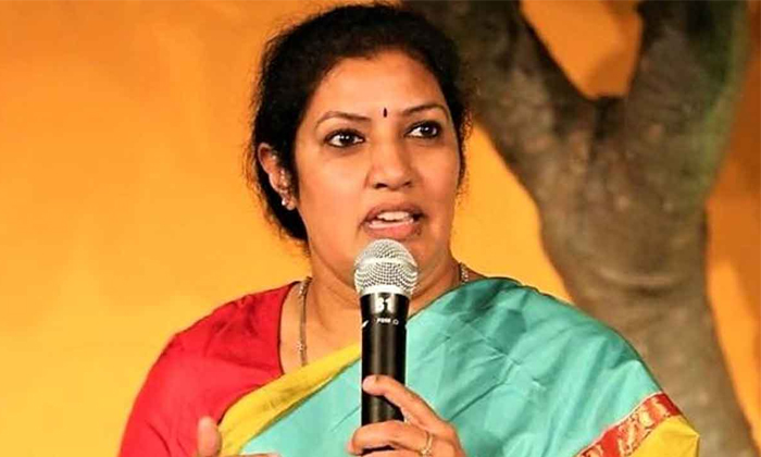  Daggubati Purandheswari Comments On Ntr Health University Name Change, Daggubati-TeluguStop.com