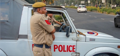  Eye From Sky: Delhi Police Scans Rooftops Of Communally Sensitive Areas By Drone-TeluguStop.com