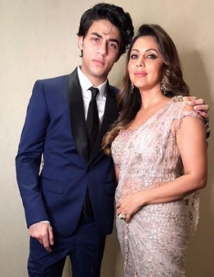  Gauri Khan On Aryan's Arrest: Nothing Can Be Worse Than What We've Been Through-TeluguStop.com