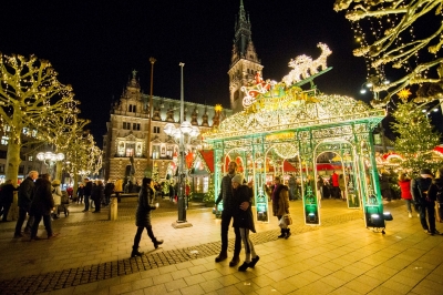  Germany Urged To Drop Christmas Lights Tradition Due To Energy Crisis-TeluguStop.com