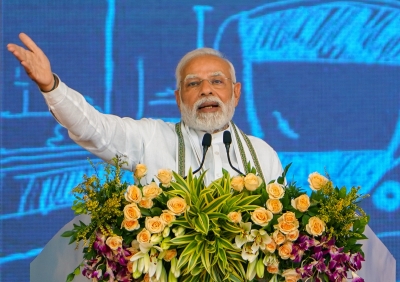  Gujarat Will Be Twin City, Multi-model Connectivity Hub In Coming Years, Says Pm-TeluguStop.com