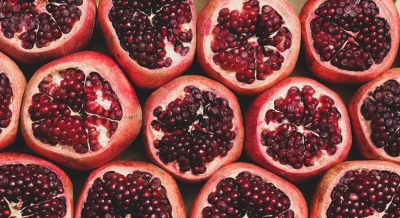  Indian Agri Scientists Complete Genome Sequencing Of Pomegranate-TeluguStop.com