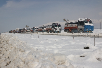  Jammu-srinagar Highway Blocked At Ramban-TeluguStop.com