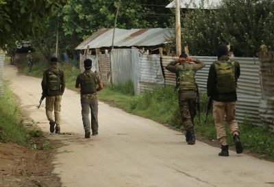  J&k: Terrorist Killed In Shopian Encounter Identified-TeluguStop.com