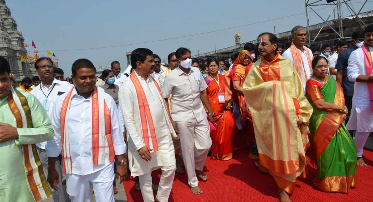 Cm Kcr Yadadri Tour Cm Kcr Yadadri Tour-TeluguStop.com
