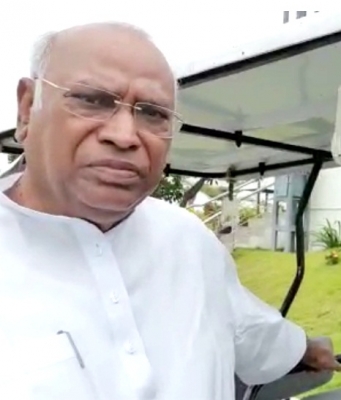  Kharge To File Nomination For Cong Prez Polls-TeluguStop.com