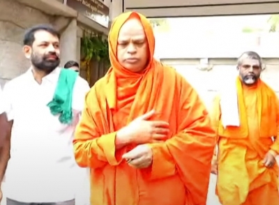  Lingayat Sex Scandal: Accused Seer Sent To 14-day Judicial Custody-TeluguStop.com