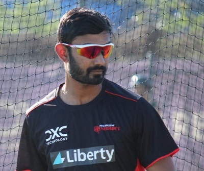  Little-known Sri Lankan Spinner Kellapotha In Renegades' Squad For Bbl-12-TeluguStop.com