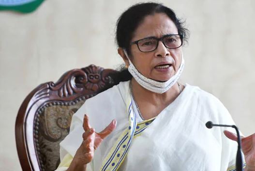  West Bengal Cm Mamata Banerjee Sensational Comments-TeluguStop.com