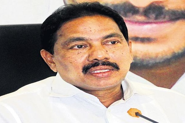  Minister Pinipe Vishwarup Is Unwell-TeluguStop.com