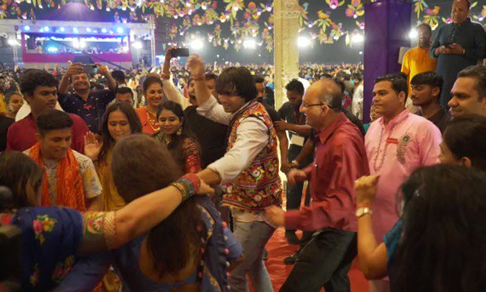 Neeraj Chopra Garbha Dance Video Viral On Social Media Details, Garba Dance, Per Neeraj Chopra Garbha Dance Video Viral On Social Media Details, Garba Dance, Per-TeluguStop.com