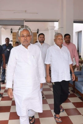  Nitish Kumar In Delhi To Meet Opposition Leaders-TeluguStop.com