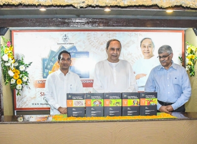  Odisha Cm Releases 5 Edited Volumes Of Encyclopaedia Of Tribes-TeluguStop.com