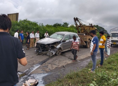  Our Team Cooperating With Authorities: Mercedes-benz India-TeluguStop.com