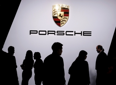  Porsche Valued At Up To $75bn In Share Sale-TeluguStop.com