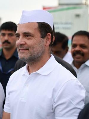  Rahul Skip Inauguration Of Memorial Of Kerala Gandhians, State Chief Apologises-TeluguStop.com