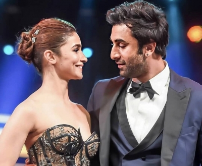  Ranbir Calls 'highway' Alia's Best, Became A Fan Of Hers After Seeing Film-TeluguStop.com