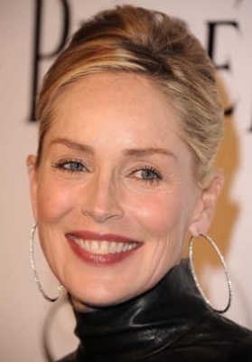  Sharon Stone Was Once Dumped By Lover For Refusing Botox After Having Stroke-TeluguStop.com