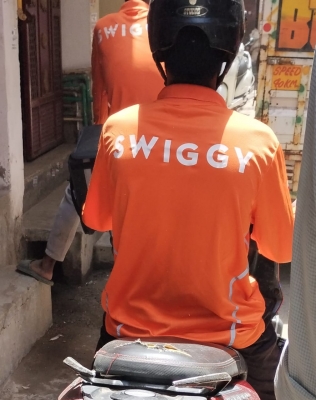  Swiggy Offers Free Skill-based Learning To Gig Workers, Their Kids-TeluguStop.com