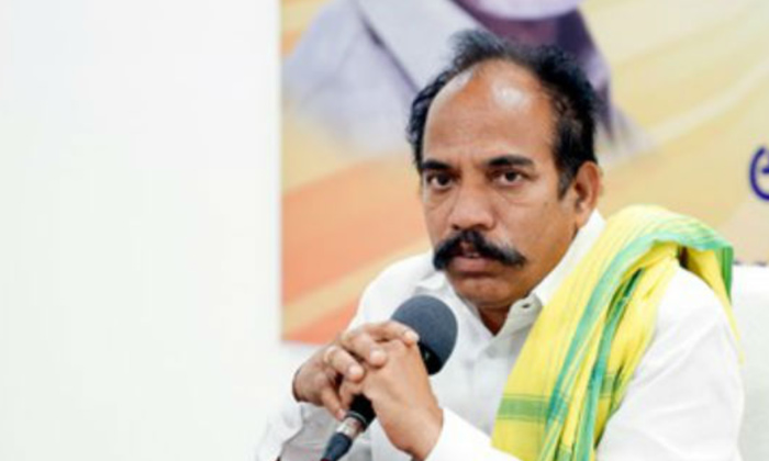  Tdp Minister Jawahar Fires On Jogi Ramesh, Jogi Ramesh,minister Jawahar,tdp,ycp,-TeluguStop.com