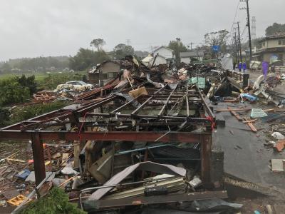  Typhoon Hinnamnor Re-approaches Japan's Okinawa-TeluguStop.com