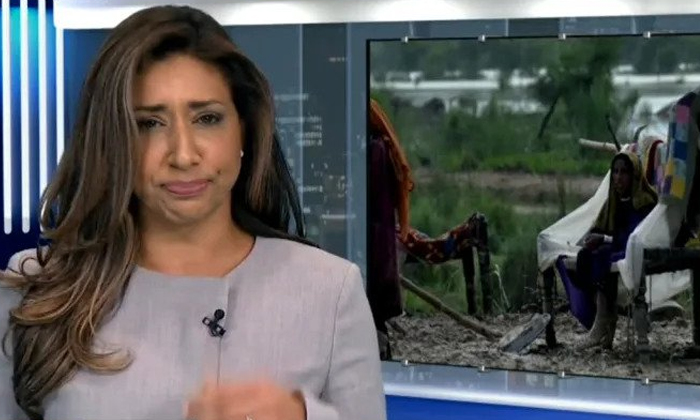  Viral Video Tv Anchor Swallows Fly While Live Anchoring Details, Tv Anchor, Vir-TeluguStop.com