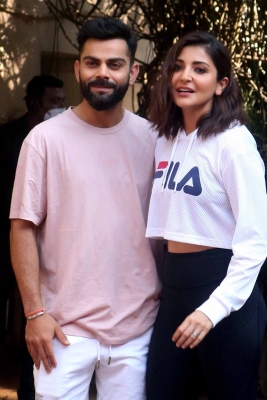  Virat Kohli, Anushka Buy 8-acre Farmhouse In Alibaug-TeluguStop.com