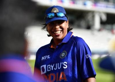  Women's Odi Rankings: Goswami Finishes As 5th-ranked Bowler, Harmanpreet Reaches-TeluguStop.com