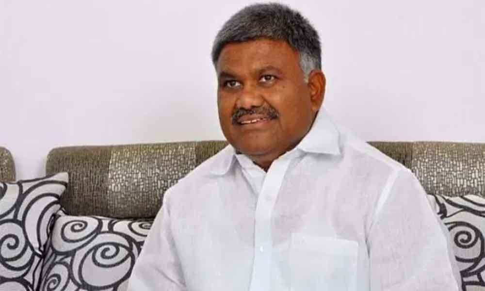  Mla Vs Municipal Chairman In Tadipatri-TeluguStop.com