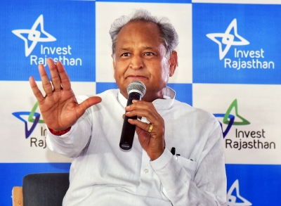 520 Out Of 4,192 Mous/lois Implemented Before Invest Rajasthan Summit: Cm-TeluguStop.com