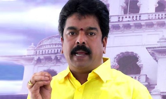  Bonda Uma Sensational Comments On Ycp Government,ycp Government,bonda Uma,amarav-TeluguStop.com