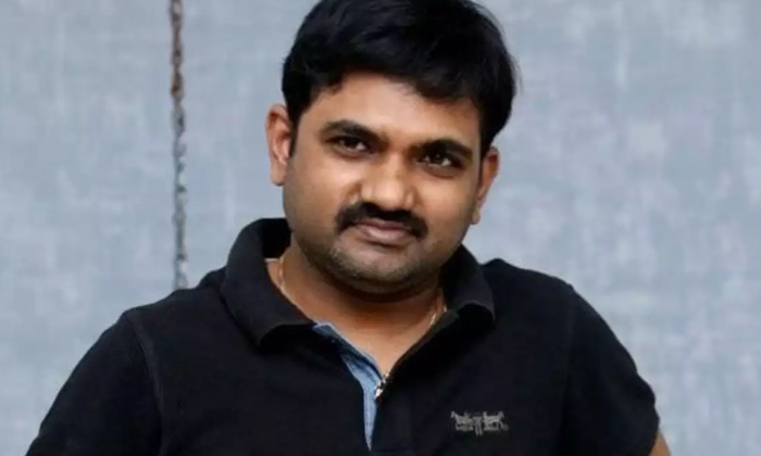  Director Maruthi Shocking Comments Goes Viral In Social Media Details Here Goes-TeluguStop.com