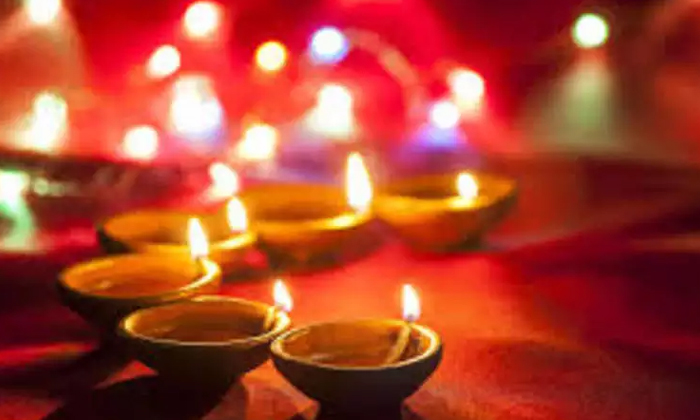  Don't Do These Little Mistakes On Diwali , Diwali, Diwali Festival, Goddess Laks-TeluguStop.com