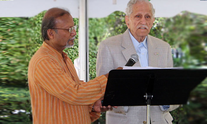  Indian-american Centenarian And Army Veteran Lt Col Om Julka Passed Away , India-TeluguStop.com