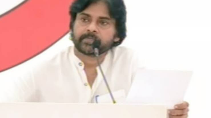  Pawan Kalyan's Sensational Comments On Police Memorial Day-TeluguStop.com